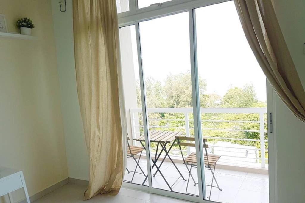 New Seaview Cozy Modern House Holiday home Tanjung Bungah (Penang)